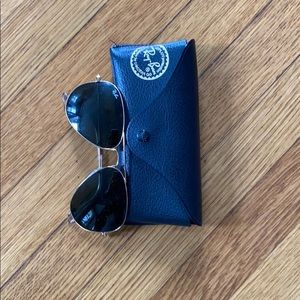 Ray Ban Aviator Sunglasses EUC